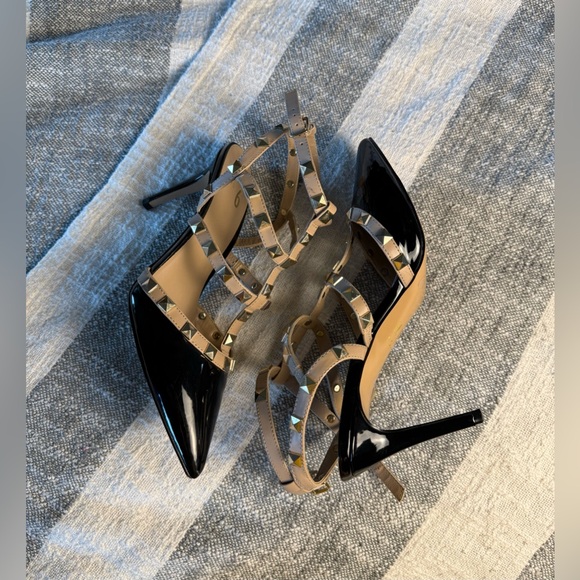 Mix No 6 Black patent leather strappy Studded Heels Pumps SZ 9M buckle - Picture 5 of 7